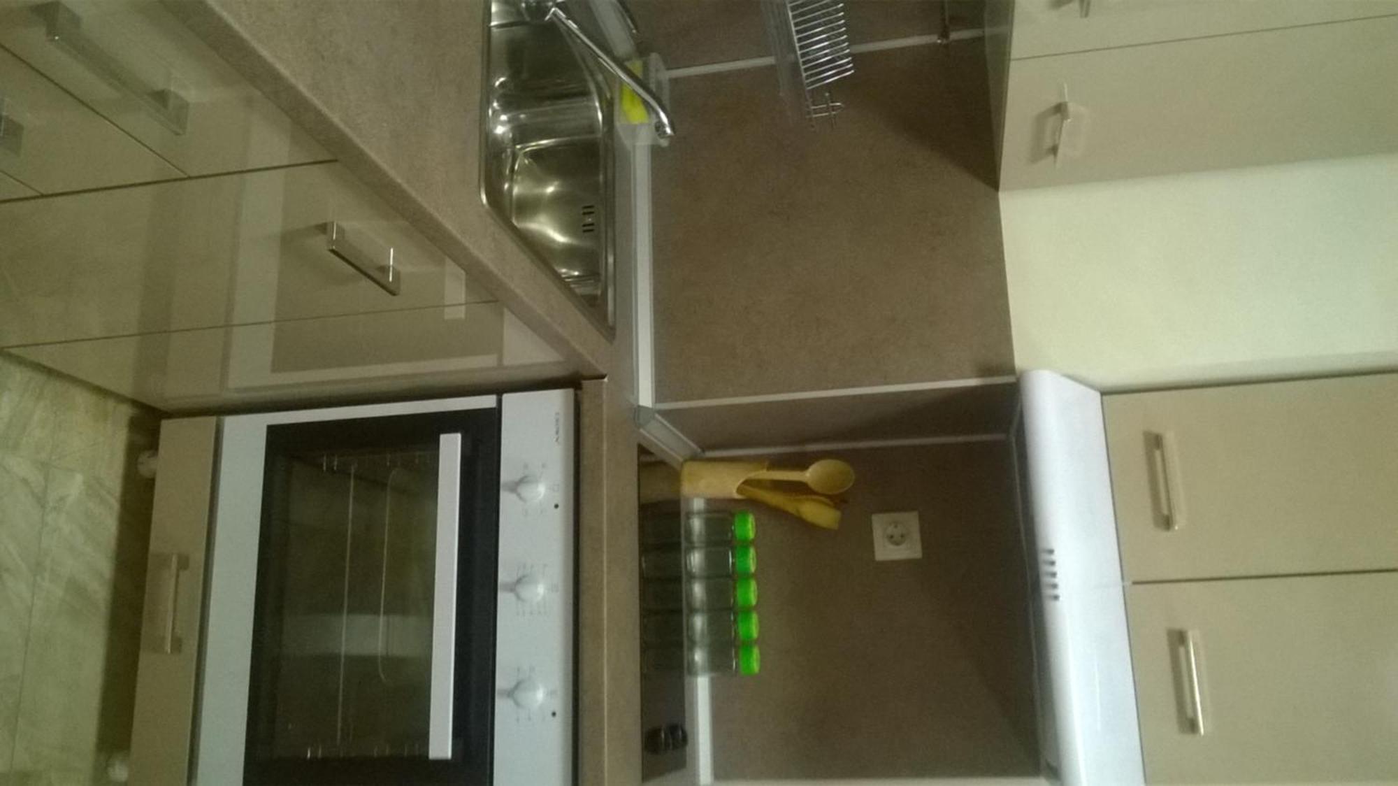 Apartamenti Zhelezovi Pomorie Luaran gambar